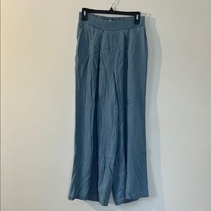 Elegant Women's Blue Wide-Leg Pants